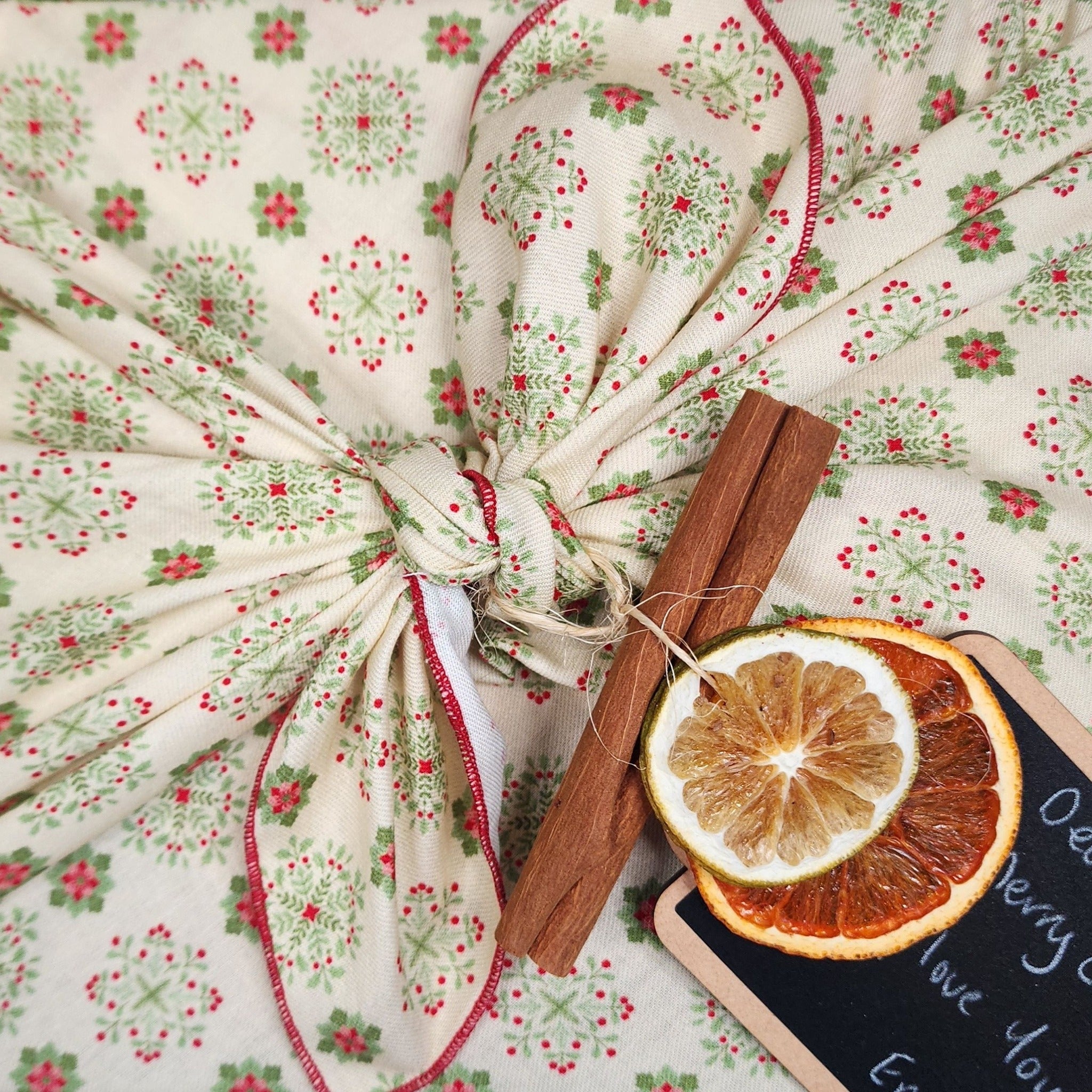 Folk Blomsterkunst - 4 Furoshiki Gift Wraps
