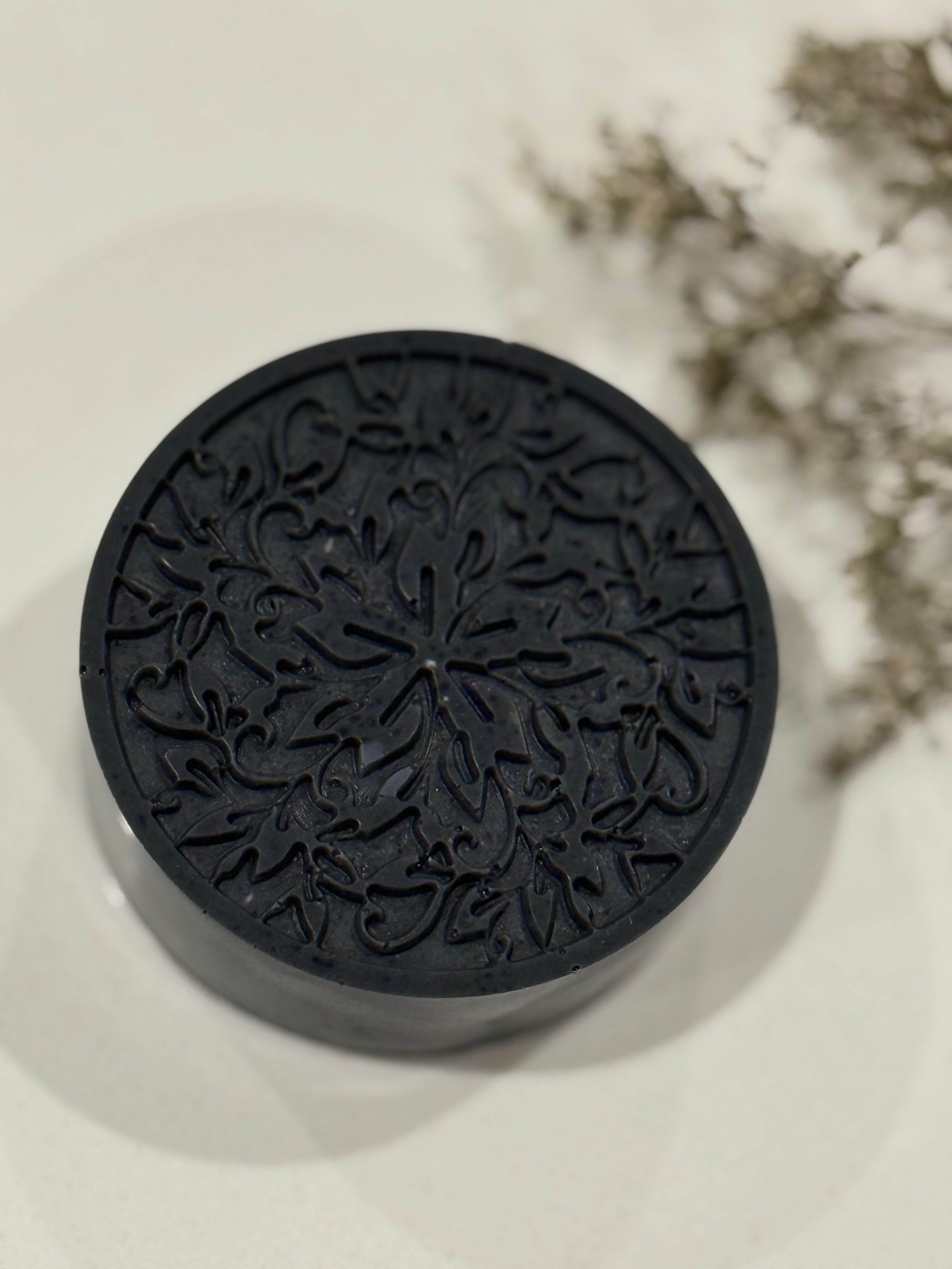 Acne Kawakawa + Charcoal Treatment Bar | Low-Tox Face + Body Cleanser
