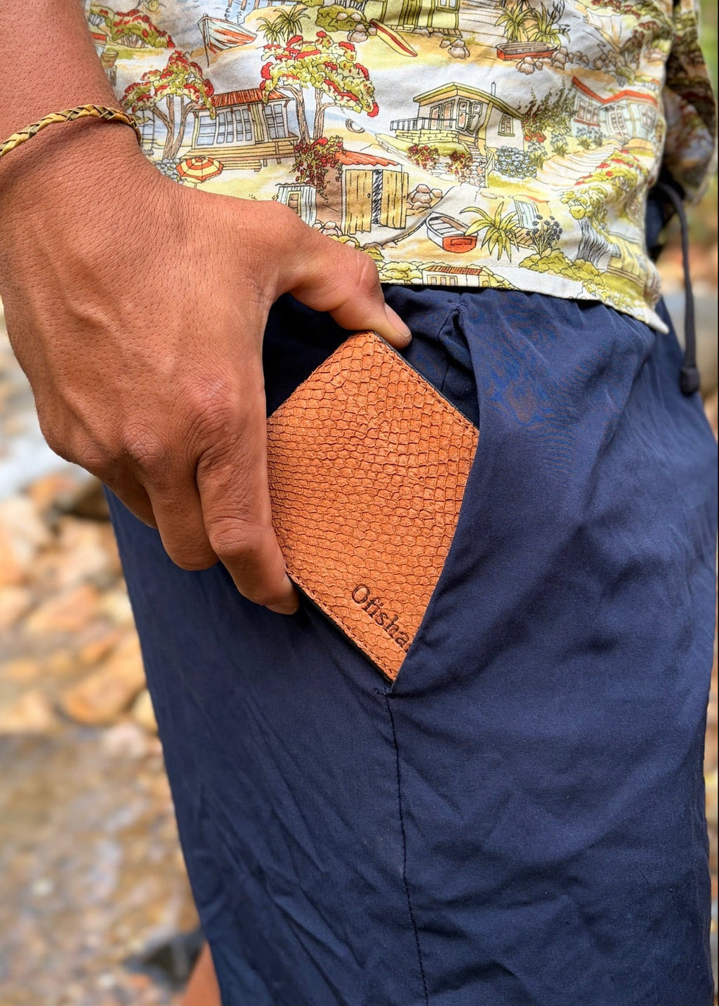 Fish Leather Bifold Wallet - The Better Kiwi Co