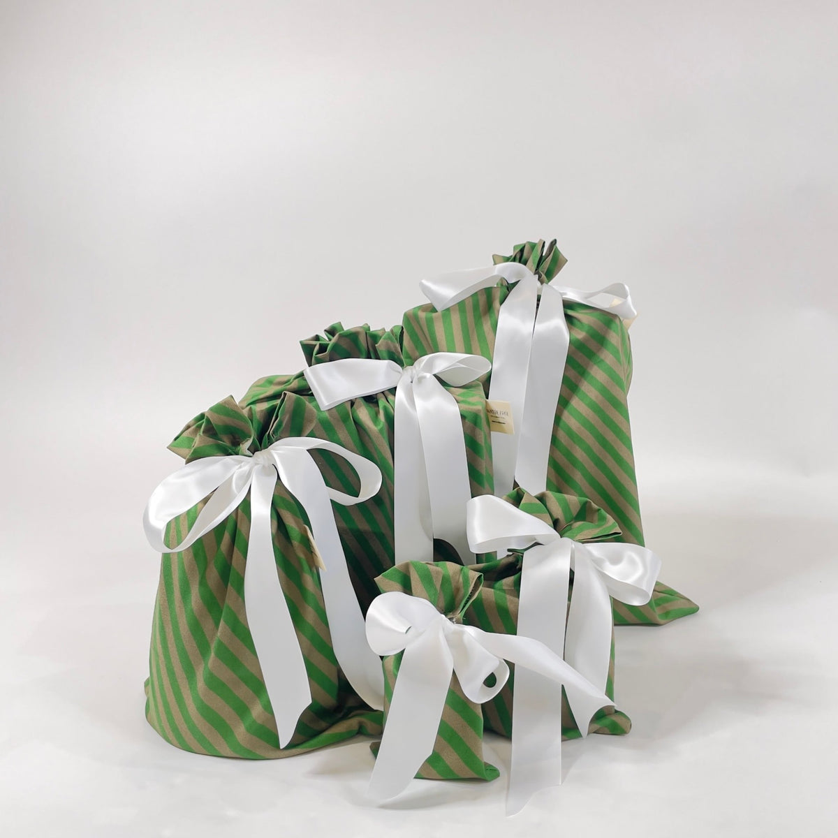Pooches Stripey (Reusable Gift Bag Set) - The Better Kiwi Co