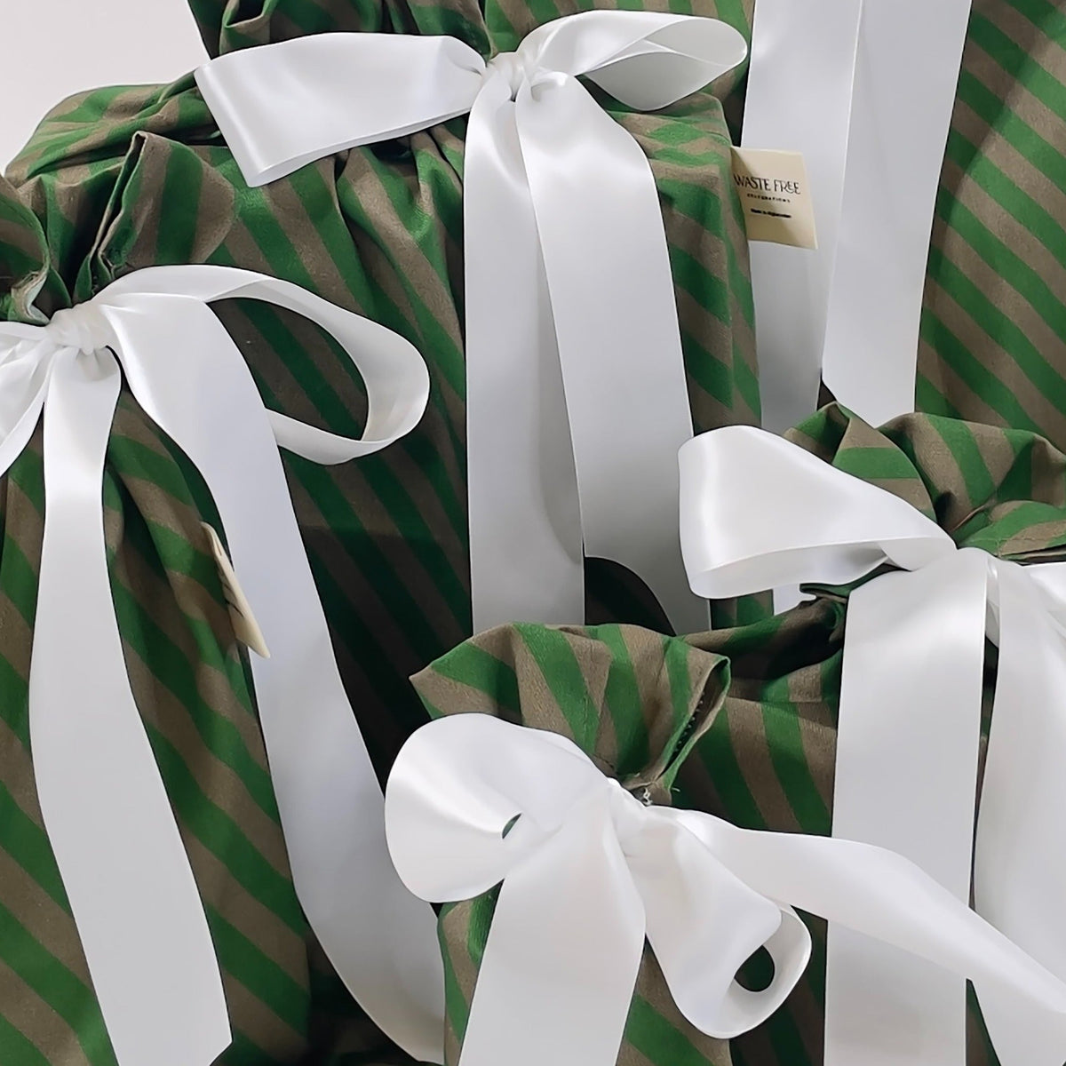 Pooches Stripey (Reusable Gift Bag Set) - The Better Kiwi Co