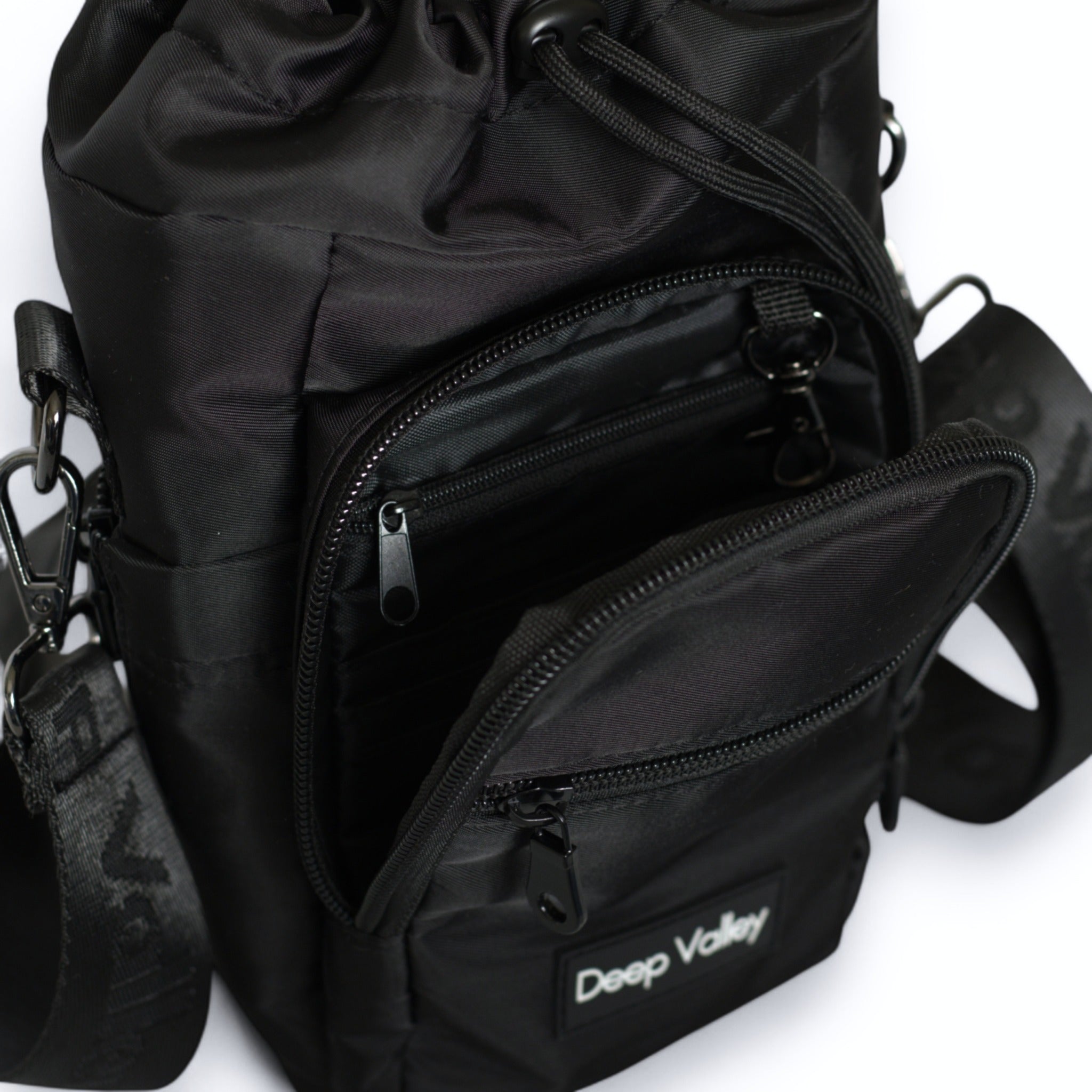 Bundle: Indigo Blue 1L Insulated Bottle + Black DayTrip Mini Bag